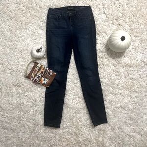 Like new! Miracle Body Jeans Faith Ankle Sz 4 dark blue wash